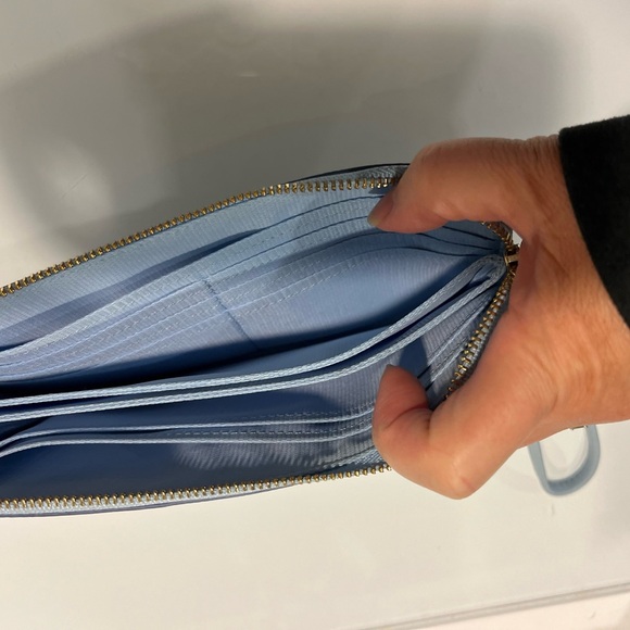 Coach Baby Blue Wristlet new without tags. - Picture 9 of 14